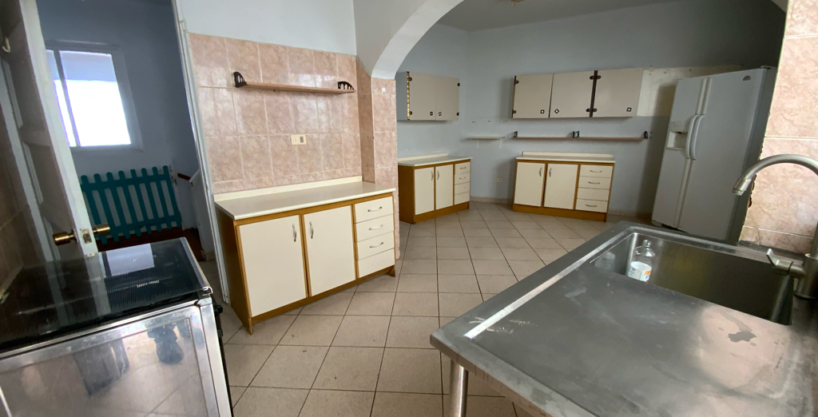 VENTA | Amplia casa en Recreo, Viña del Mar (3D/2B)