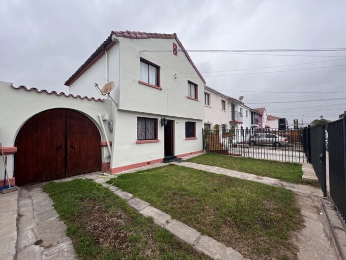 VENDE PROPIEDAD UBICACION COMERCIAL FRENTE ESTADIO LA PORTADA LA SERENA