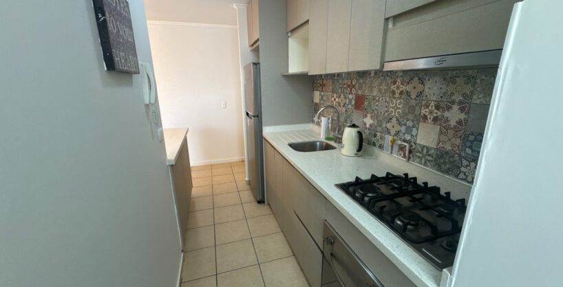 SE ARRIENDA Dpto 135 amoblado y remodelado