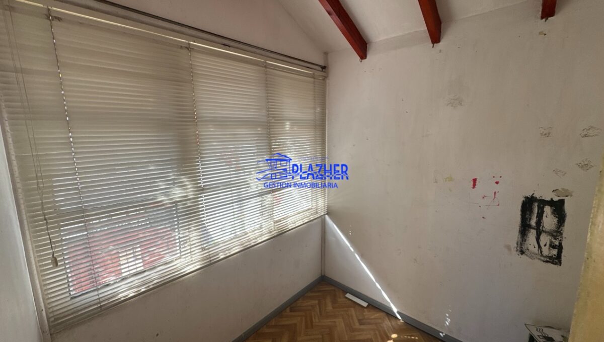 AlvaroCasanova2968_20251202_172148_108 de tamaño grande