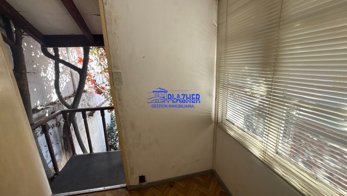 AlvaroCasanova2968_20251202_172207_096 de tamaño grande