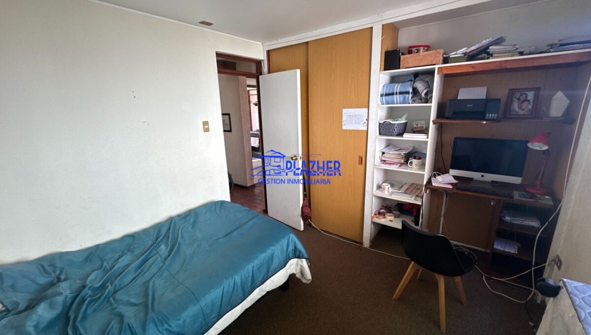 AlvaroCasanova2968_20251202_172427_485 de tamaño grande