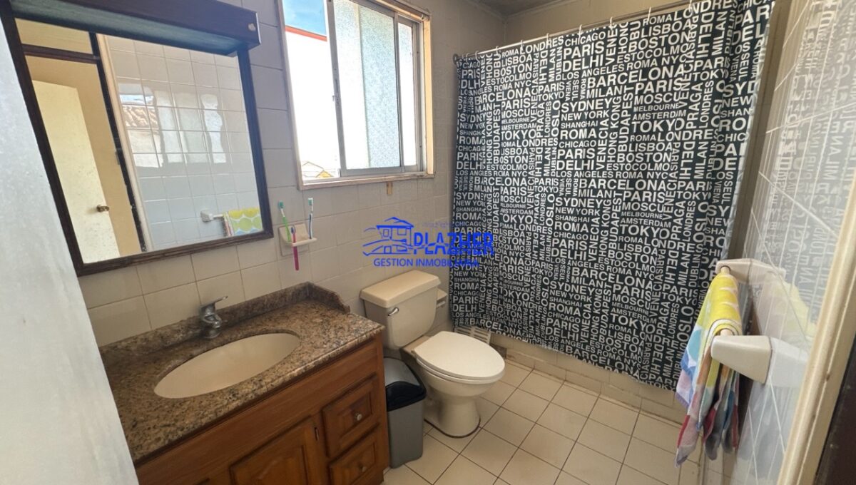 AlvaroCasanova2968_20251202_172809_056 de tamaño grande