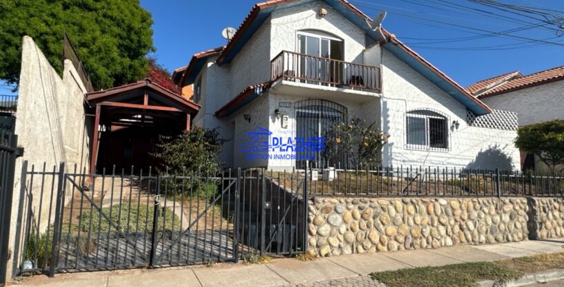 VENTA casa san Joaquin 4d/3b en barrio celular