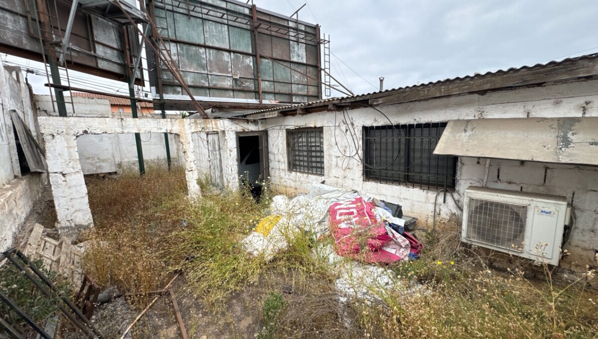 4esquinas&stoscavada_20251203_103233_189 de tamaño grande