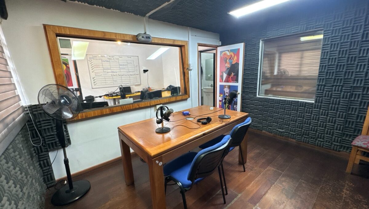 4esquinas&stoscavada_20251203_103714_153 de tamaño grande