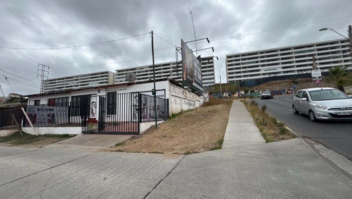 4esquinas&stoscavada_20251203_104522_011 de tamaño grande